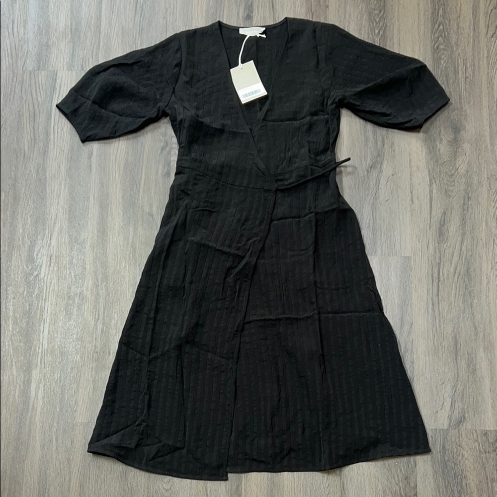 NWT Everlane Tie Back Black Wrap Dress